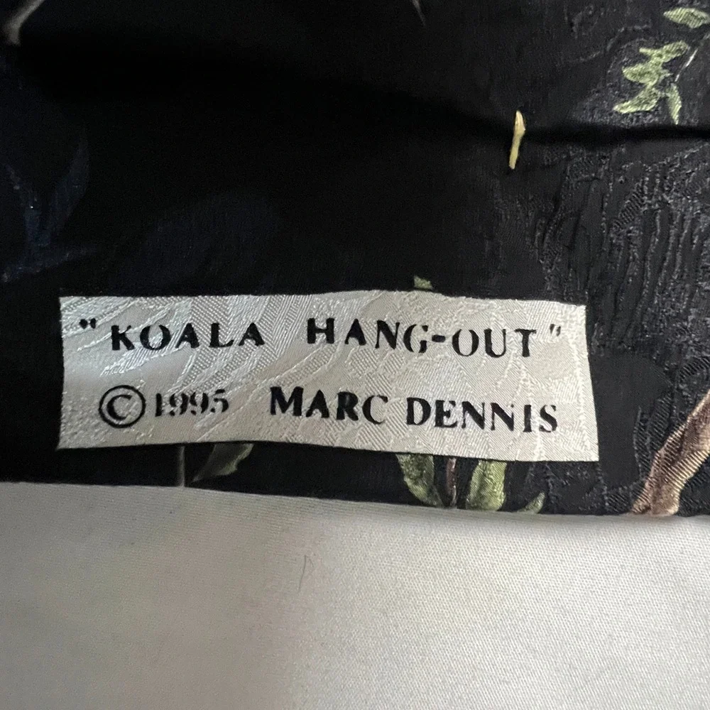Vintage 1995 Marc Dennis Koala‎ Hang-Out Novelty Silk Necktie Animal Print